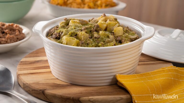 Receta de Carne Molida en Salsa Verde: Deliciosa y F&aacute;cil de Preparar