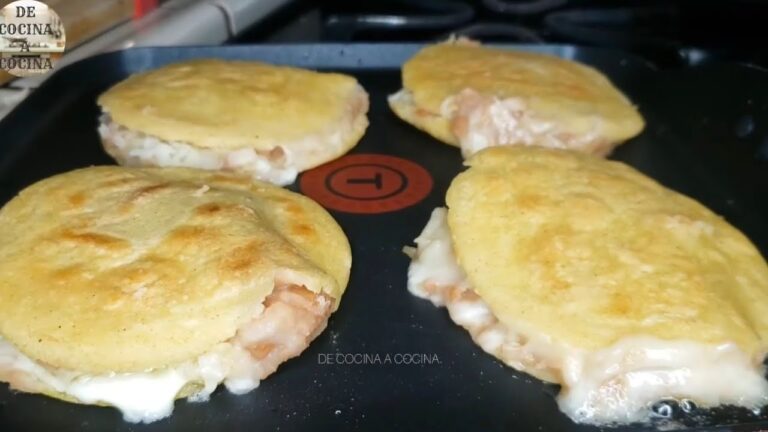 Deliciosas gorditas de frijoles con queso