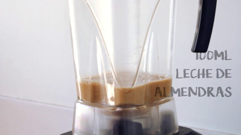 C&oacute;mo hacer caf&eacute; fr&iacute;o en licuadora