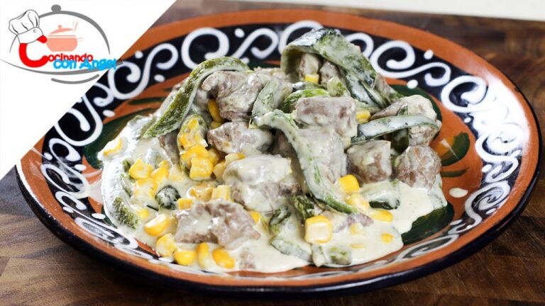 Receta de Rajas con Crema y Carne: Delicioso Platillo Mexicano