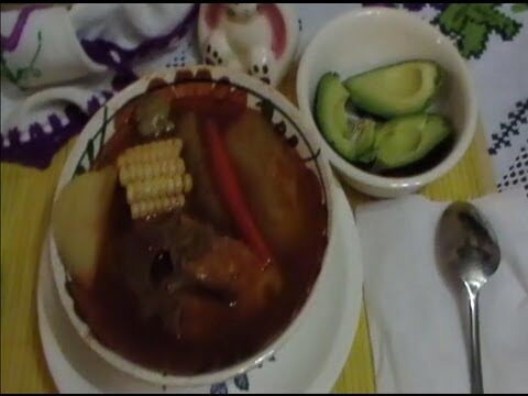 Mole de Olla con Espinazo: Receta Tradicional y Deliciosa