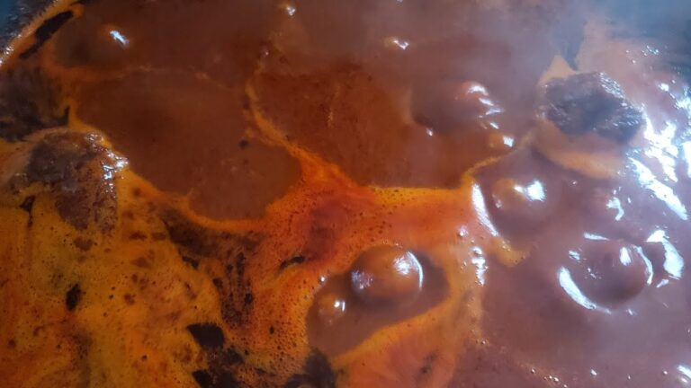 Delicioso mole de hierbabuena: Receta tradicional