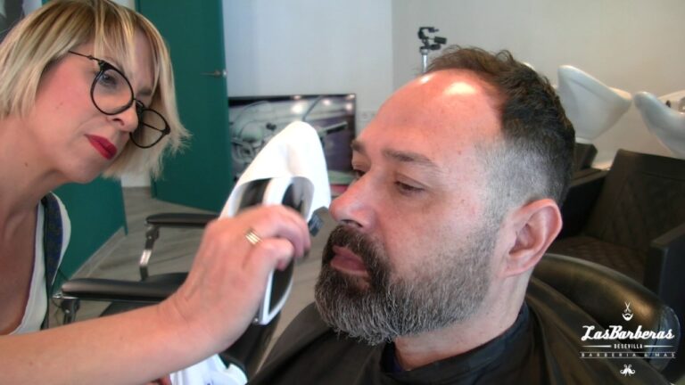 4 trucos efectivos para oscurecer las canas de la barba