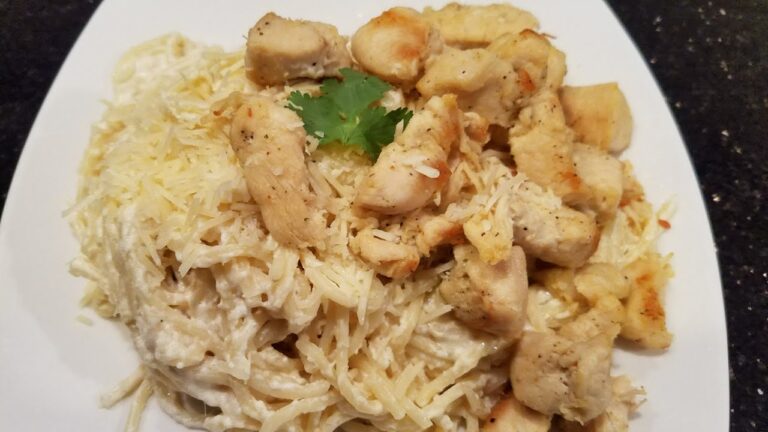 6 deliciosas opciones para acompañar tu espagueti blanco