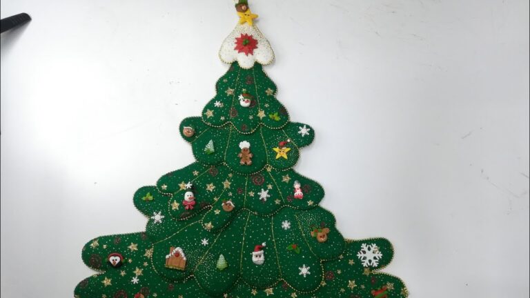 Decoración Creativa: Árbol de Navidad de Fieltro para Pared