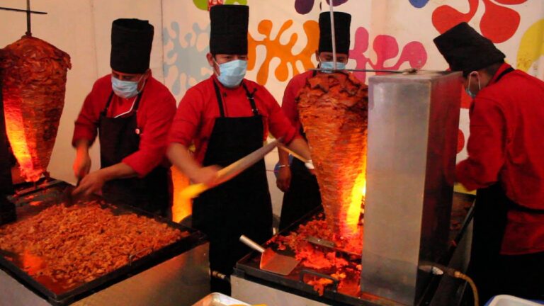 Precio del trompo de pastor para 100 personas
